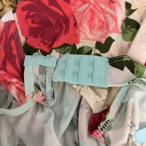 Betsey Johnson Floral Nightgown Slip Dress Cutout Ruffle Hem Size M - Picture 6 of 10